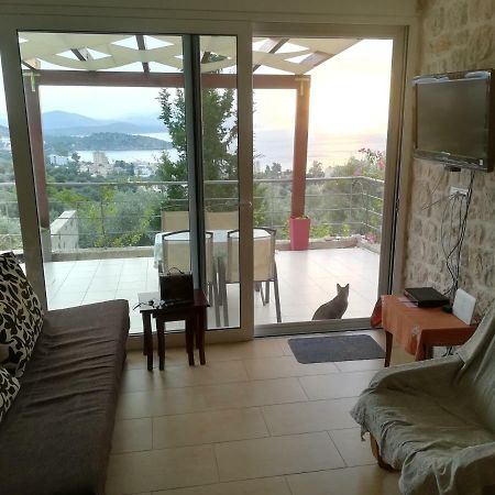 Stone House In Olive Grove Villa โตโล ภายนอก รูปภาพ